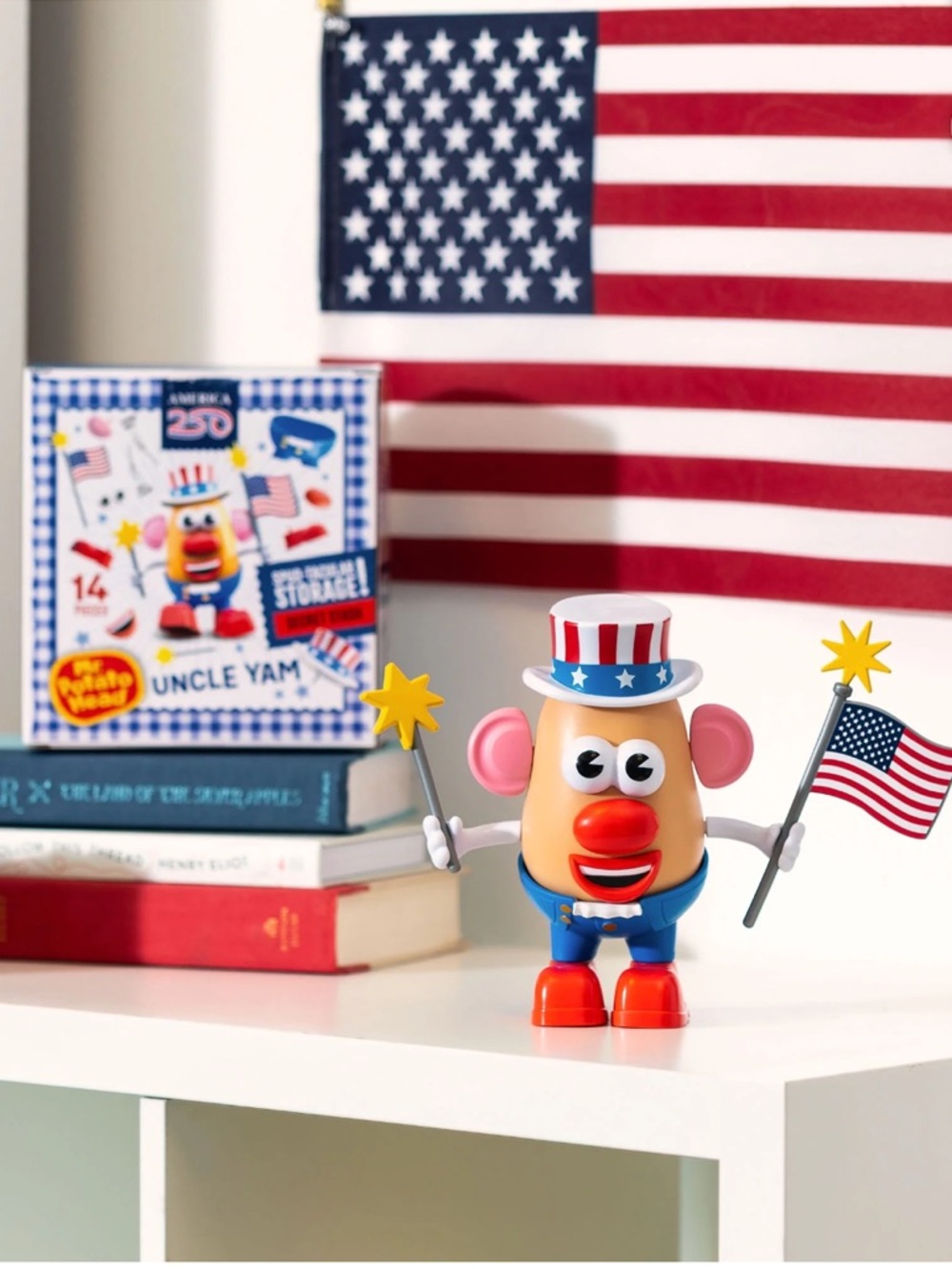 Mr. Potato Head Uncle Yam 250th Anniv, 14 Pcs, Flag Accessory & Storage Ages 2+ - Picture 5 of 5